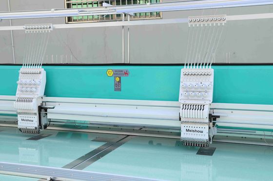 Flat Computerized High Speed Embroidery Machine Custom Dengan Kepala Kunci Motor 1200RPM
